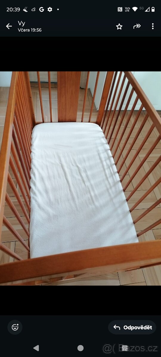 Dřevěná dětská postýlka - 13