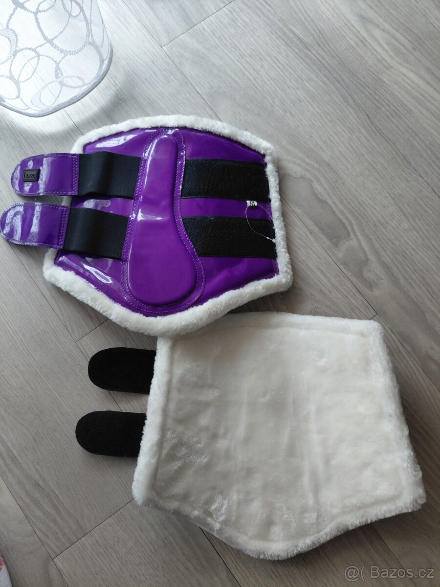 Mnoho věcí na kone a jezdce - 13