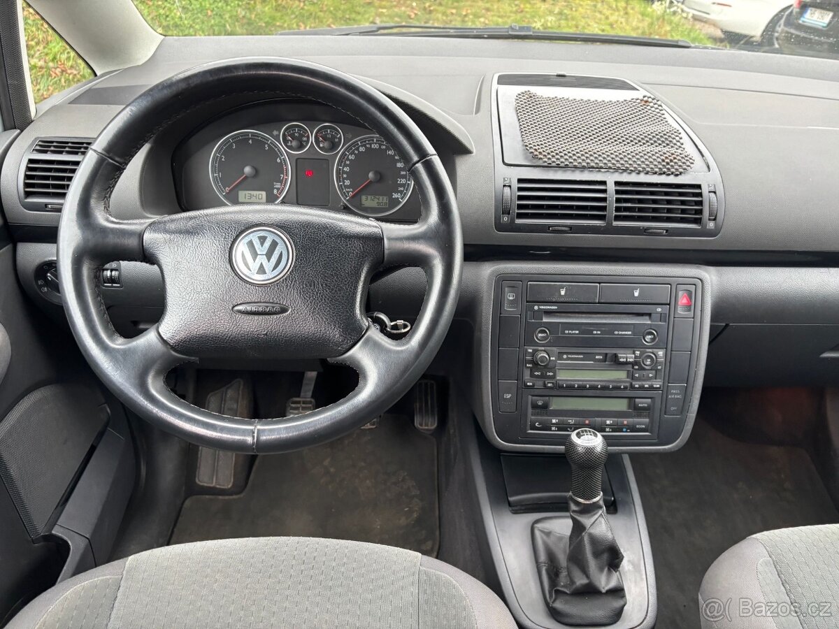 Volkswagen Sharan 2.8i VR6 - 13