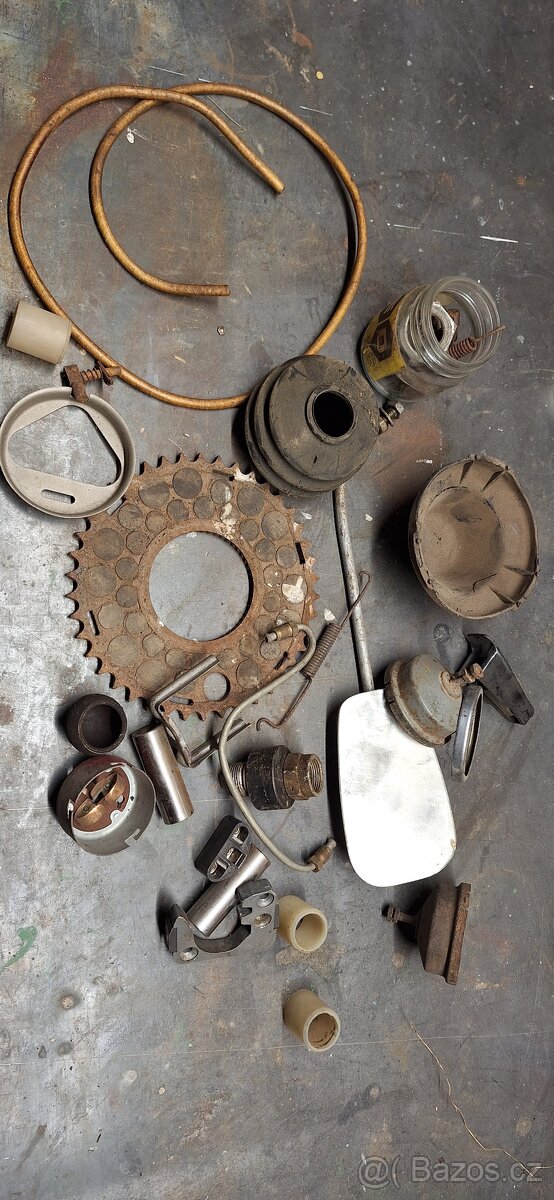 Náhradní díly na Trabant - 13