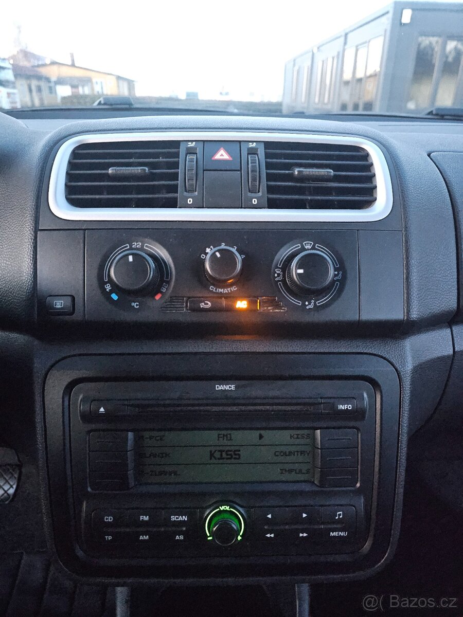 ŠKODA FABIA 1.2 51kW KOMBI AMBIENTE,KLIMA,SENZORY,ALU - 13