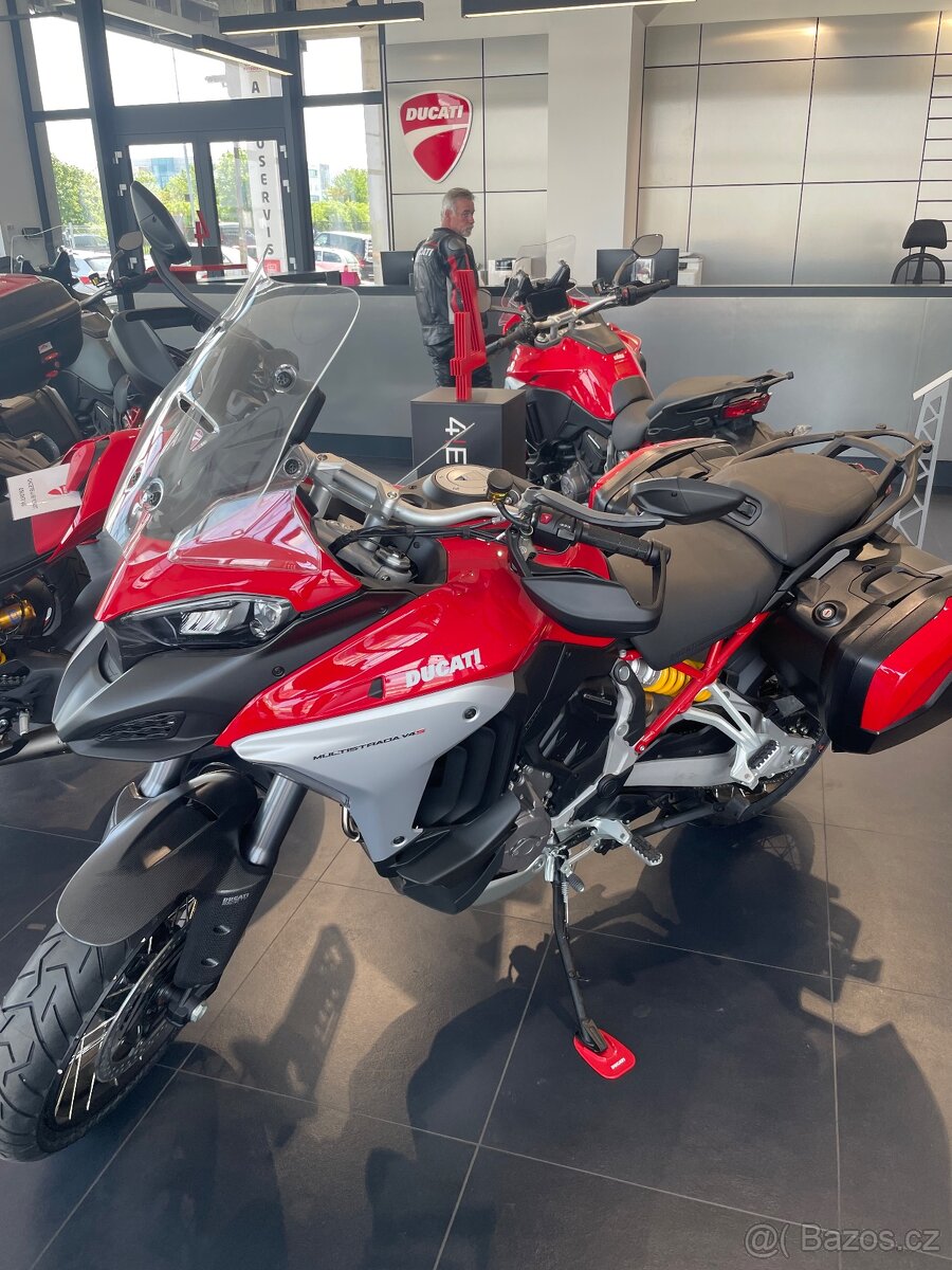 Ducati Multistrada v4s - 13