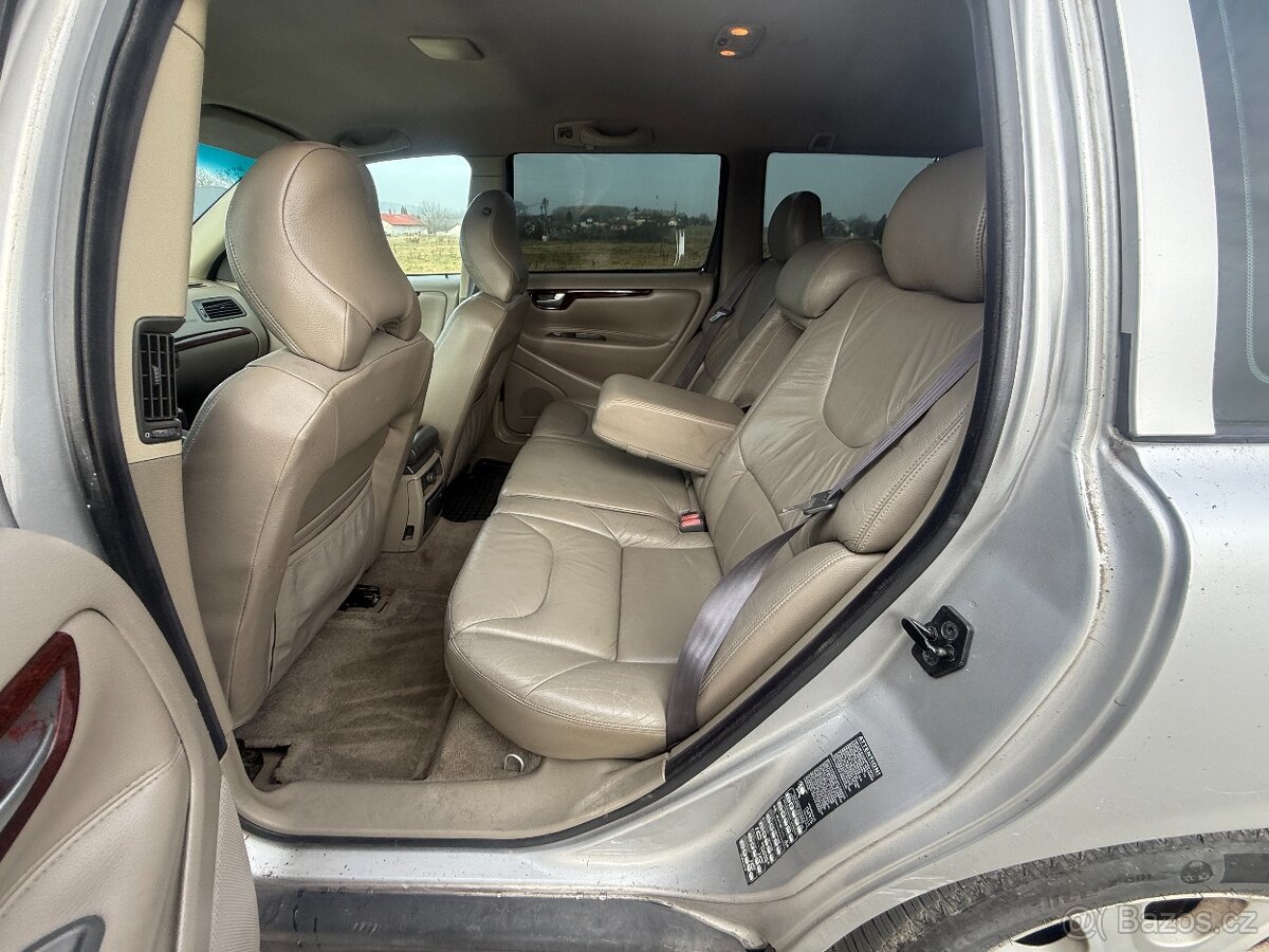 Volvo V70 2,5 Kombi STK 08/2027 - 13