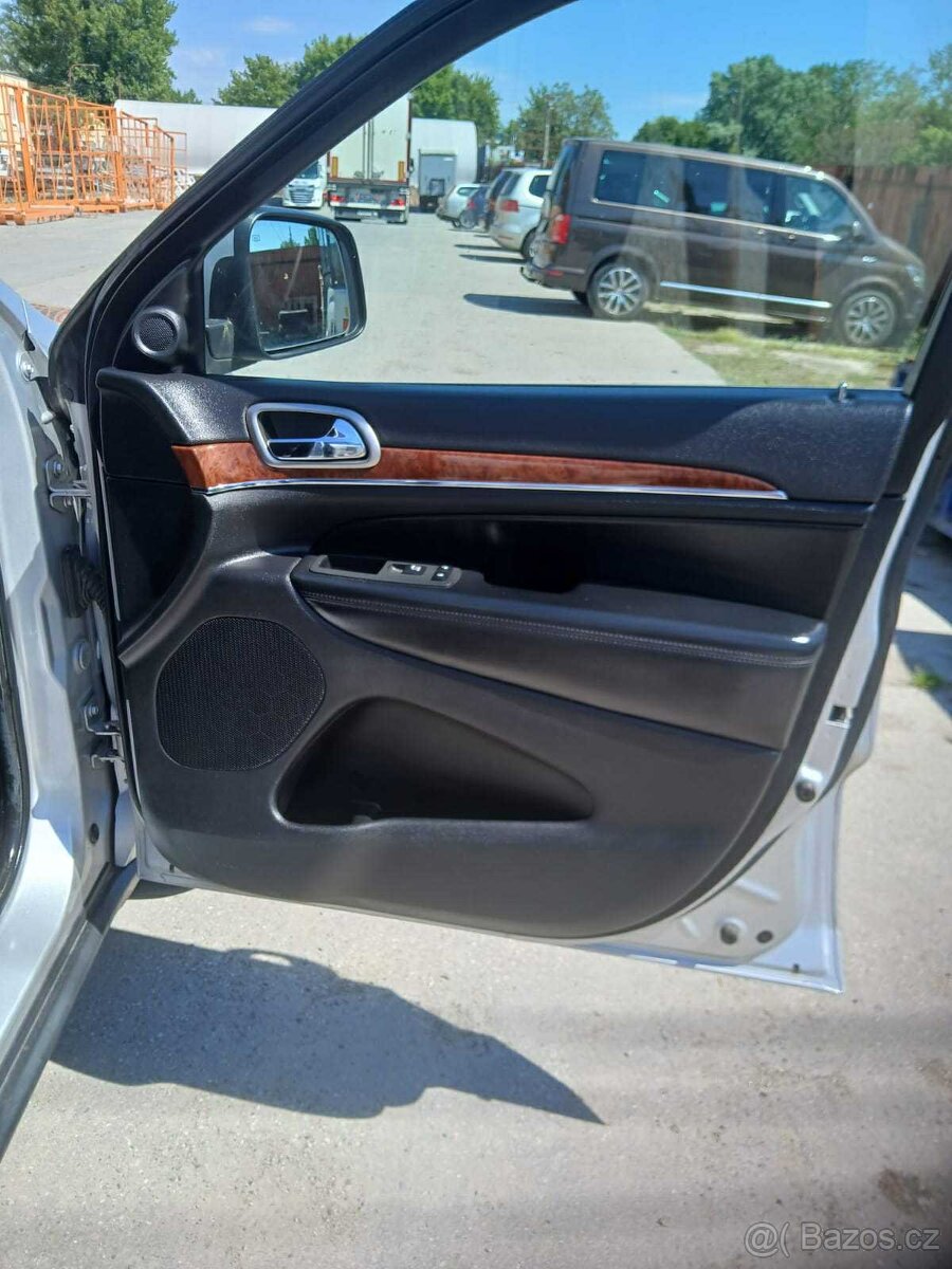 JEEP GRAND CHEROKEE KŮŽE 4x4 - 13