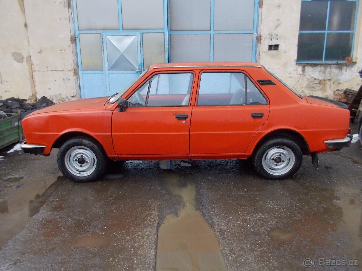 Škoda 120L r.v. 1977 - 13