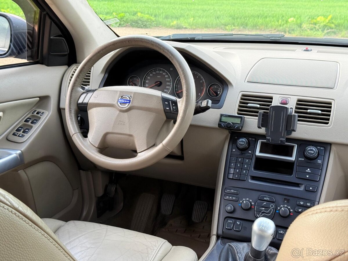 VOLVO XC90 - 13