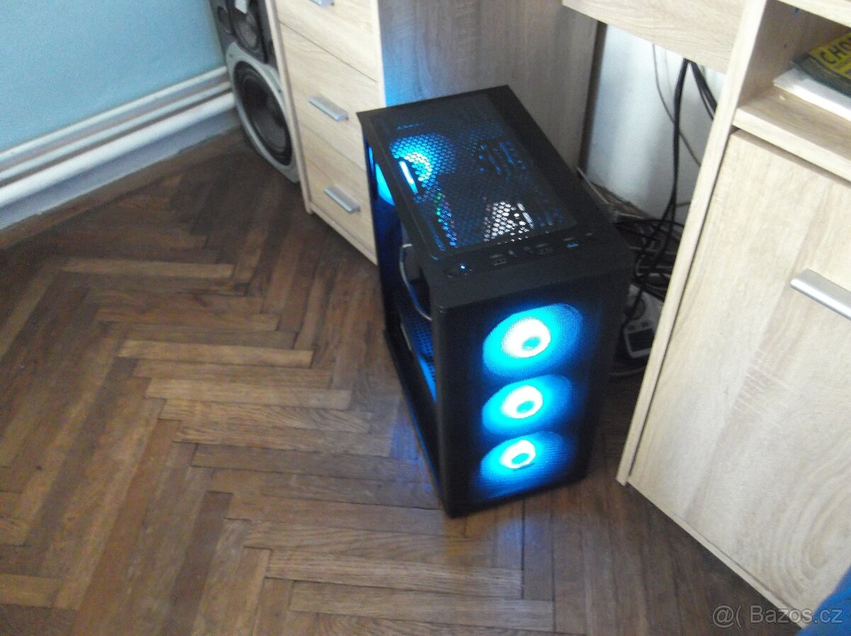 herní PC:Ryzen5 5600x+RTX 3070+16GB RAM+NVMe SSD - 13