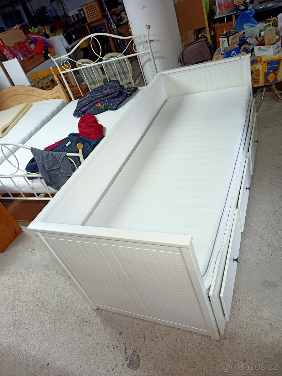 Prodám krásnou rozkládací postel IKEA HEMNES - 13