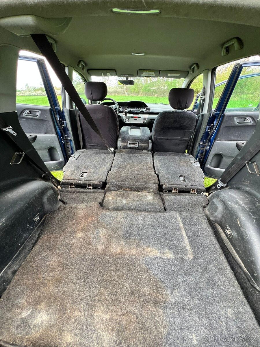 Honda FR-V 1.7 V-tec 92 kw - 13