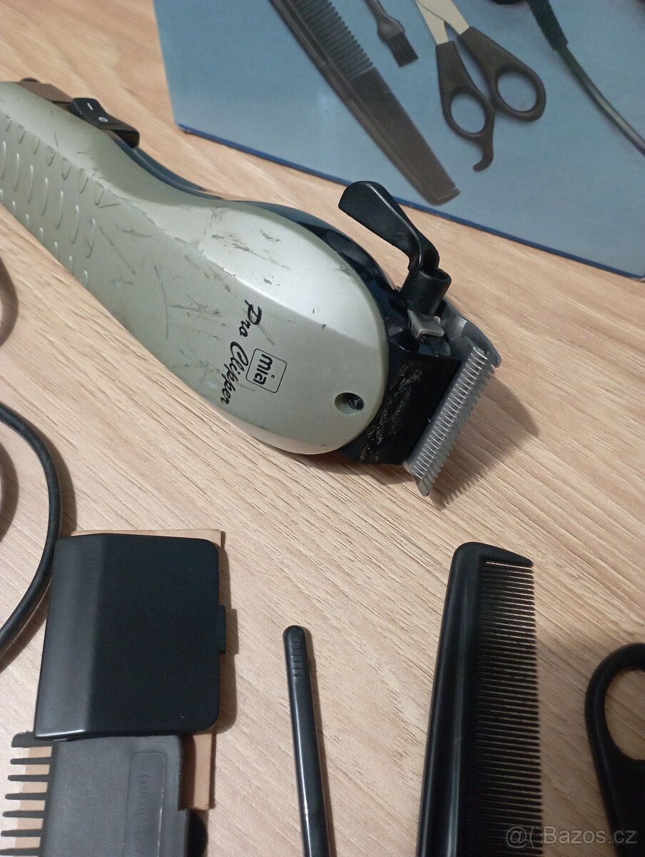 retro elektrický stříhací strojek s příslušenstvím - 13