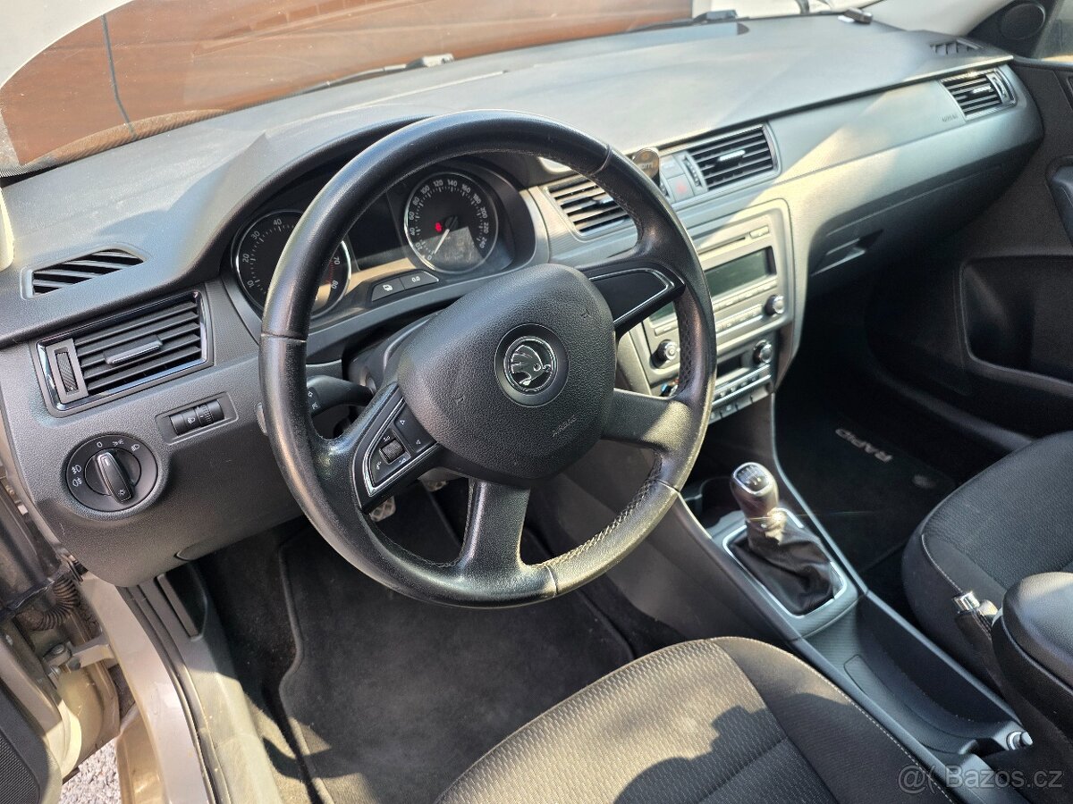 Škoda Rapid 1.2tsi, CZ, digi klima - 13