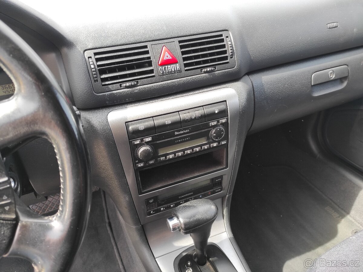 ŠKODA OCTAVIA I AUTOMAT - LPG - 13