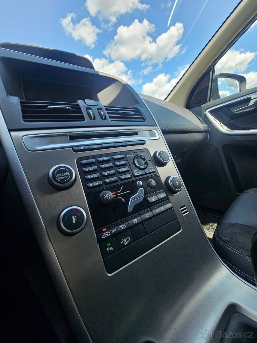 Volvo XC60 AWD, Manuální převodovka - 13