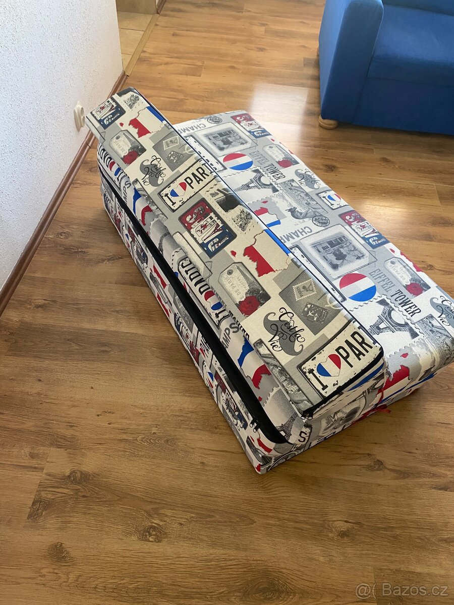 Rozkládací gauč - 13