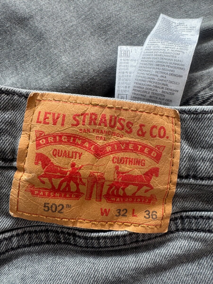 LEVI STRAUSS&CO. 502 - 13
