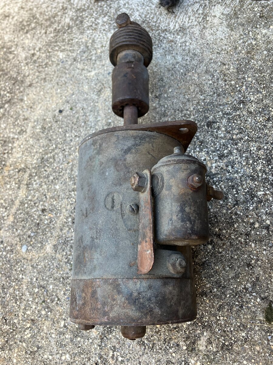 Dynamo Scintilla, Auto Lite a 2x Bosch asi 100 let staré - 13