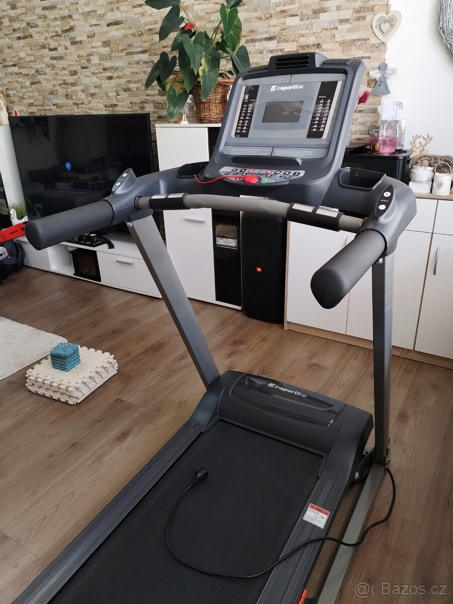 Robustní běžecký pás AKAMAR InSPORTline - 13