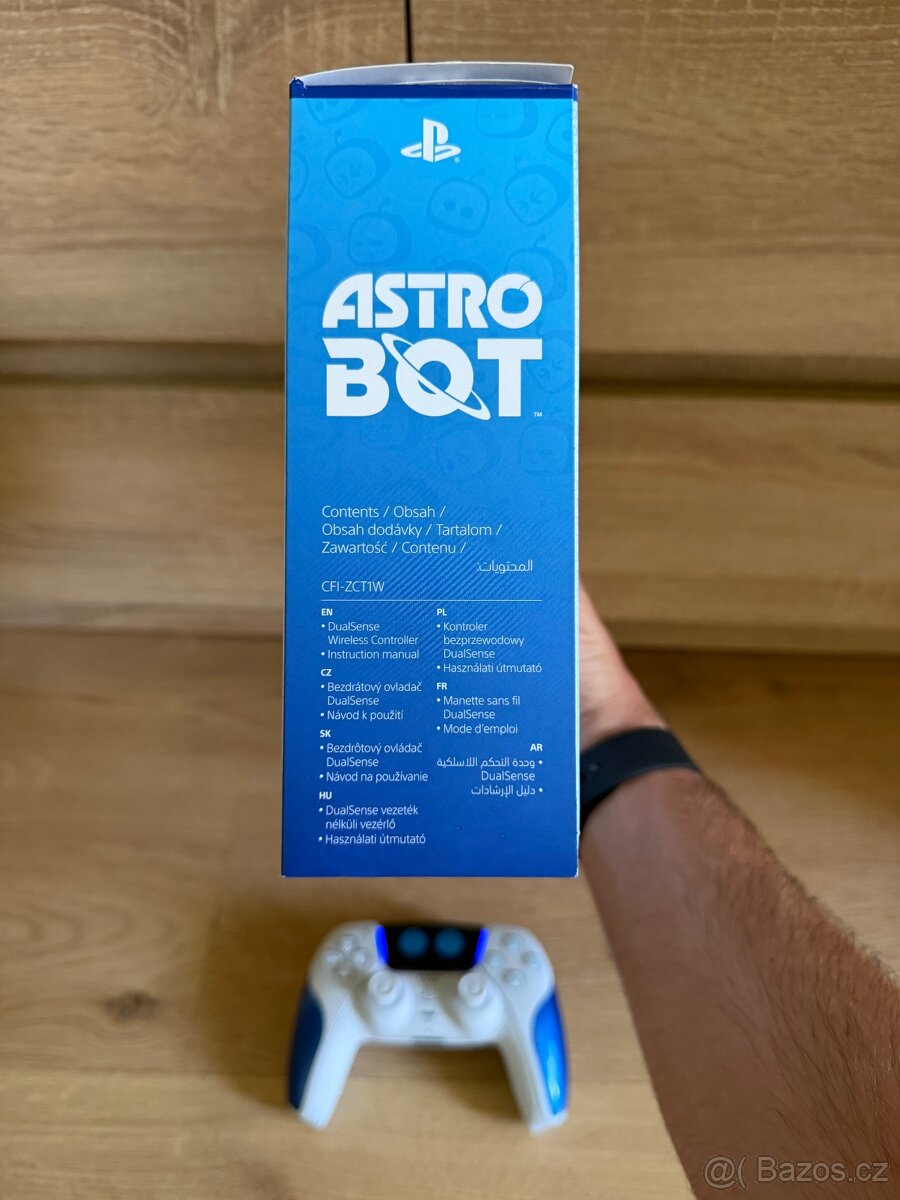 PS5 DualSense Astro Bot Limited Edition - 13