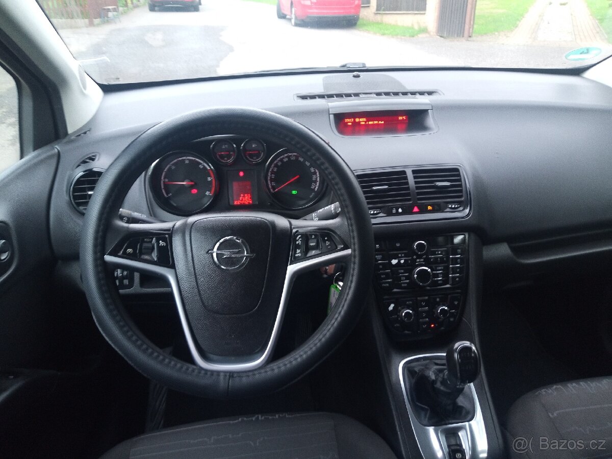 Opel Meriva - 13