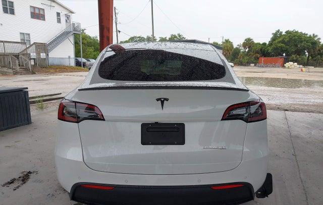 Tesla Model Y 2022 - 13