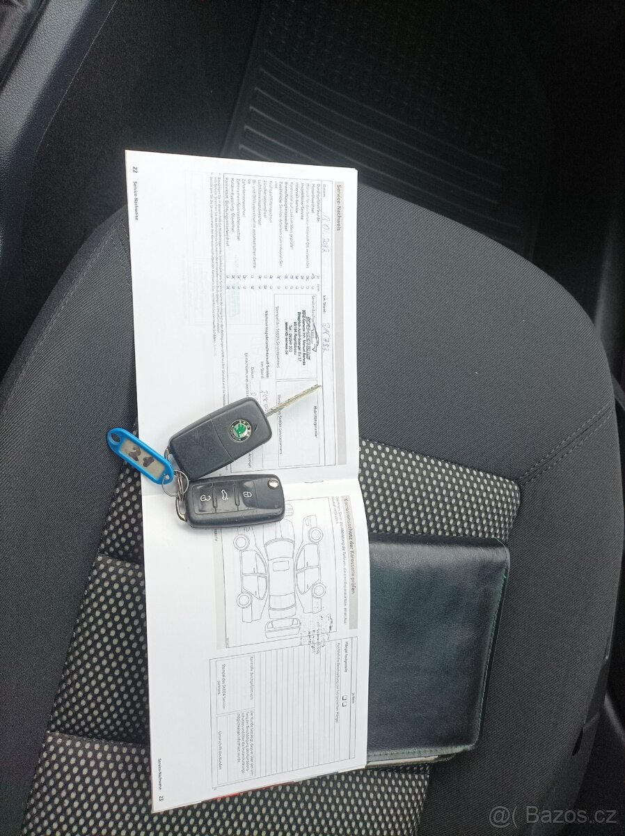 Škoda Octavia Scout - 13