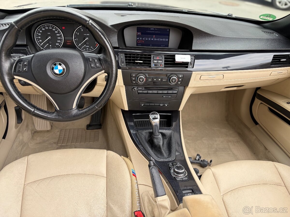 BMW Řada 3, 320i Cabrio - 13
