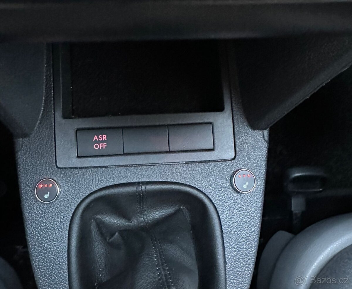 VW Caddy Life 1.4 - dovoz Německo - 13