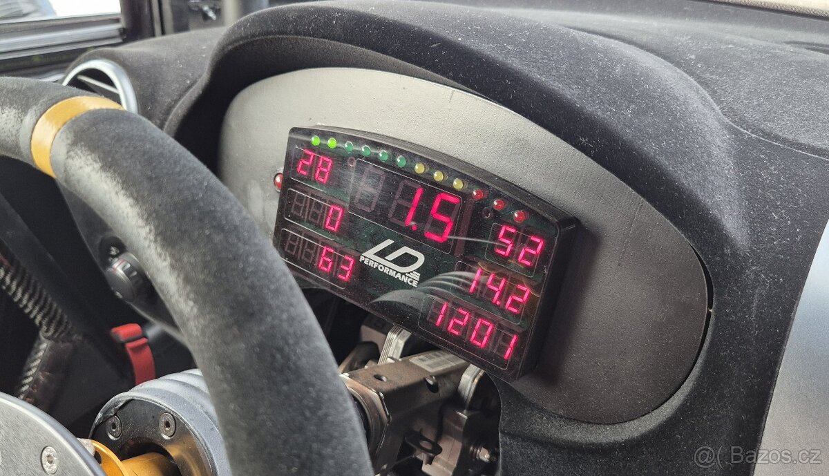 Seat Leon FR 2.0TDI Závodní speciál pro závody do vrchu - 13