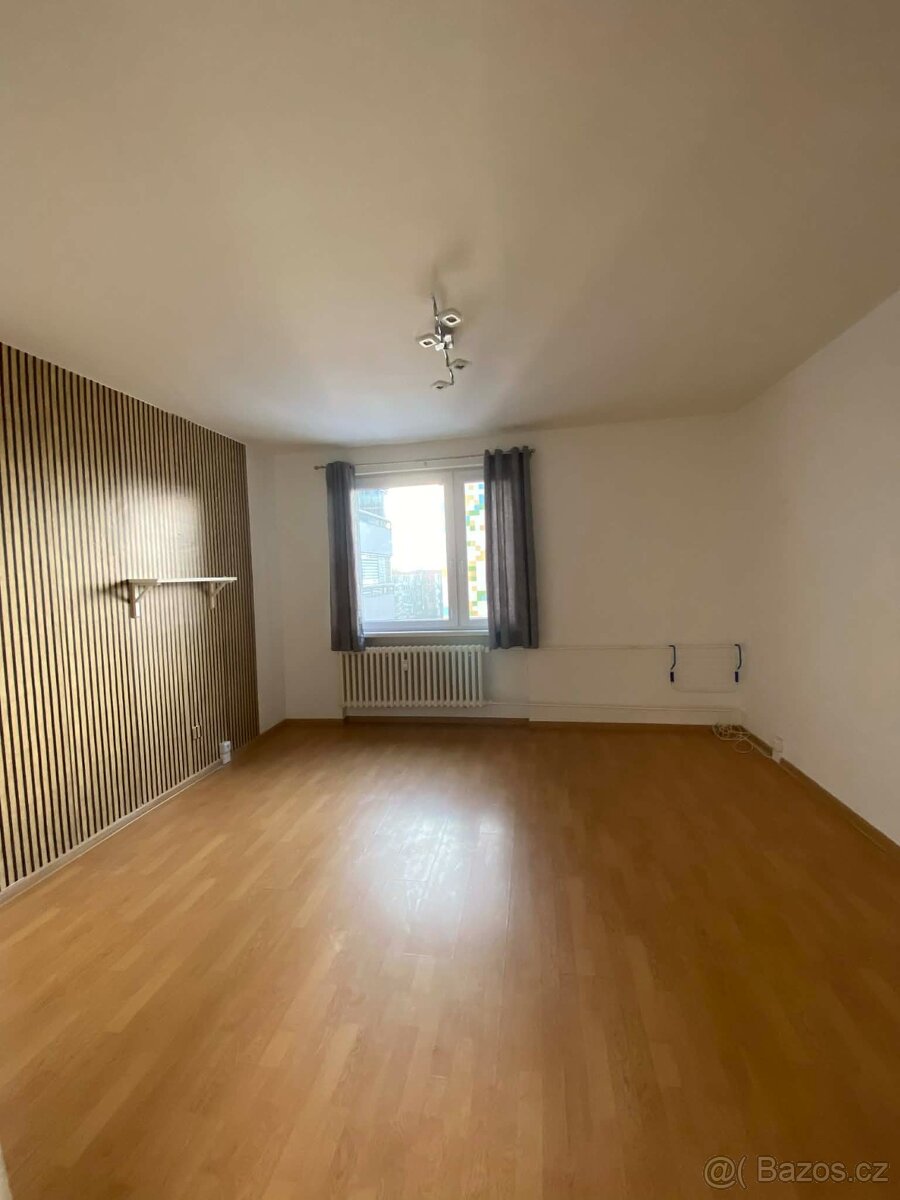 Pronájem bytu v Orlové, ul. U Kapličky - 13