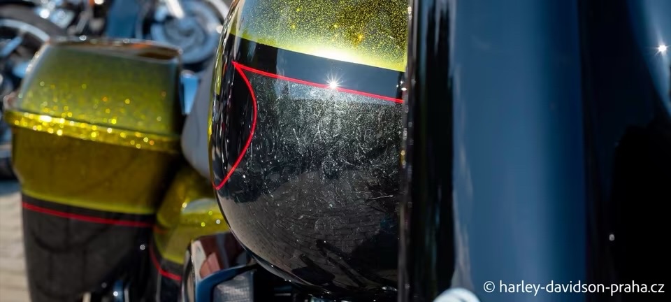 Harley-Davidson Road King – CVO Paint Set – HardCandy Yellow - 13