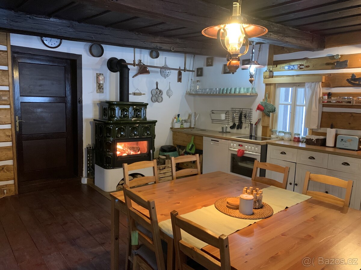 Týdenní pobyty na horách na chalupě u svahu (vzd. 300m) - 13