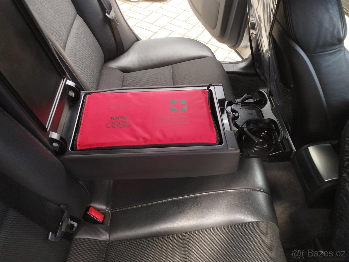 Audia A4 B7 - 13