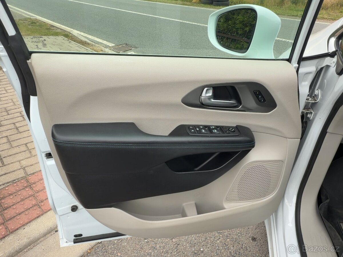 Chrysler Pacifica 3,6 Pentastar Radar NEW 2021 - 13