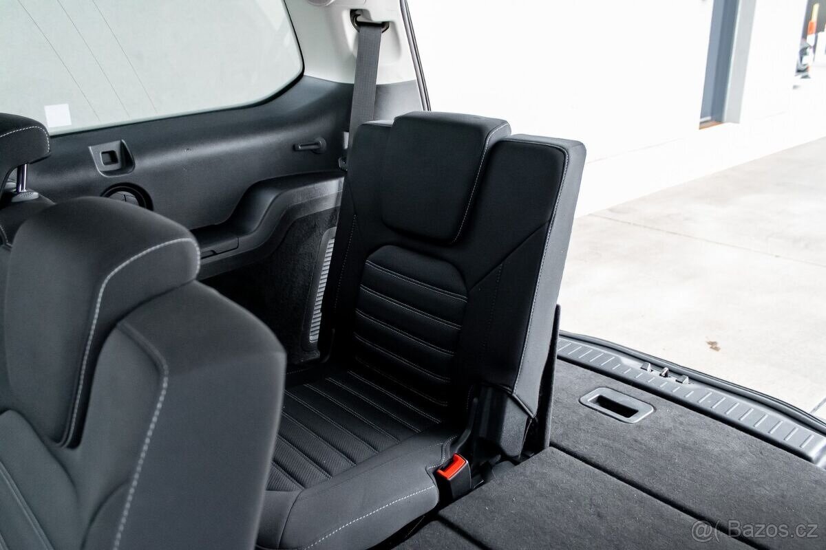 Ford Galaxy - 13