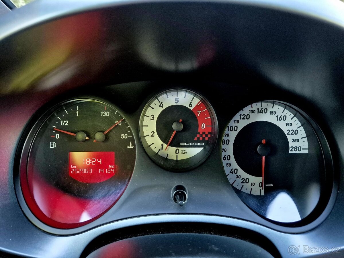 Seat Leon Cupra 2.0 TFSI 320PS - 13