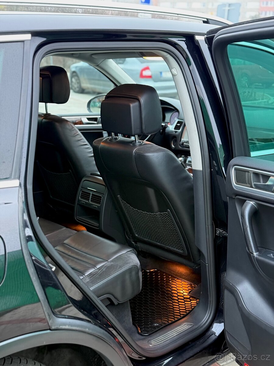 Volkswagen Touareg 4.2TDI 250kw V8 2012rok - 13