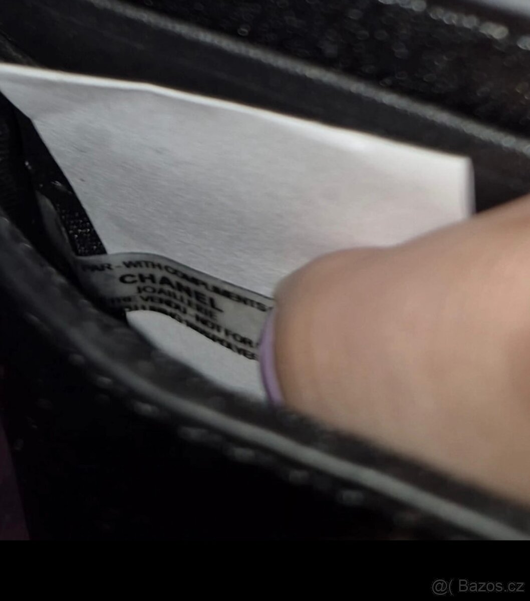 Chanel gift bag na mobil - 13