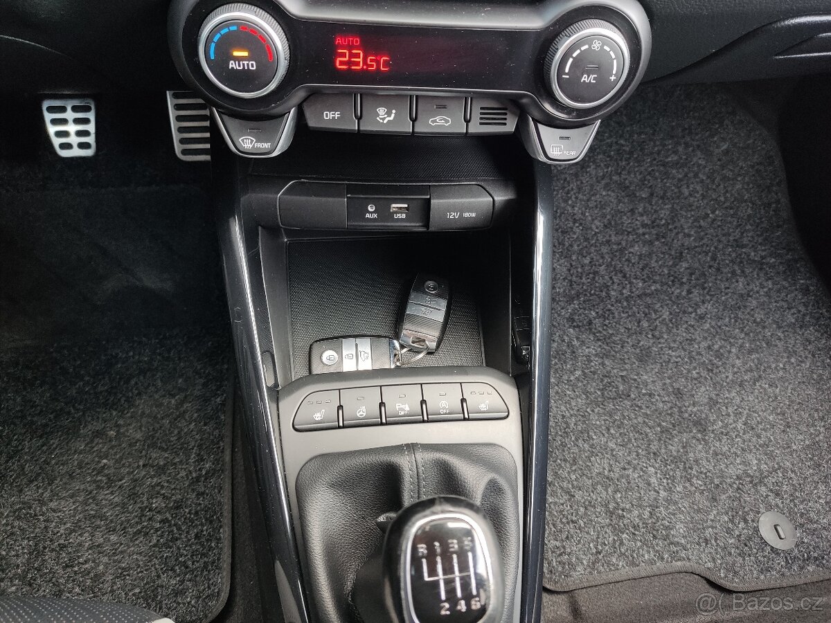 Kia Stonic 1.6. CRDi 81Kw PREMIUM - 13