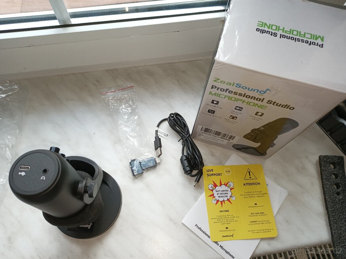 Nový studiový mikrofon pro streamování a hraní - 13