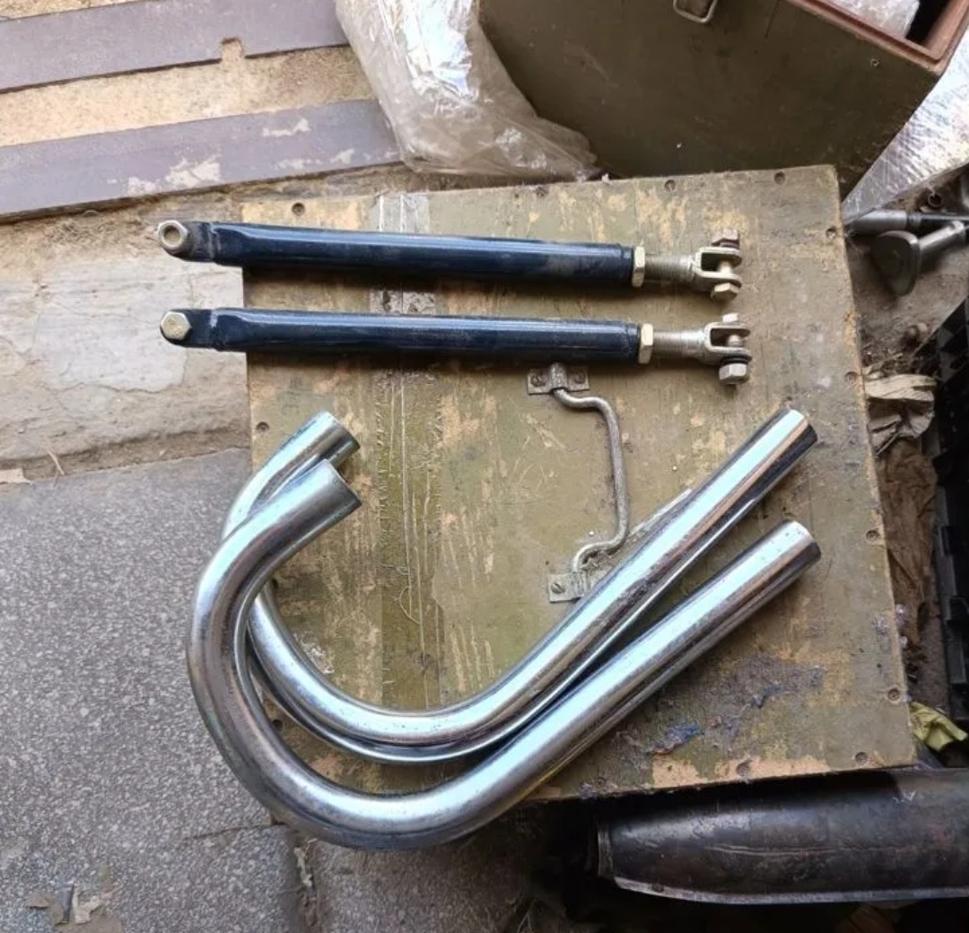 Originální nové výfuky kolena původní výroba CCCP Uloženka - 13