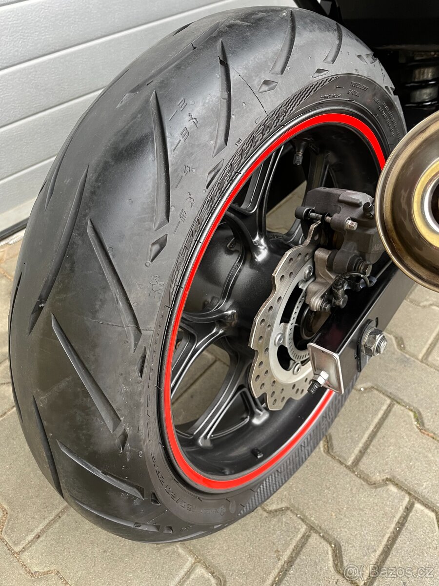 Honda NC 700X - 13