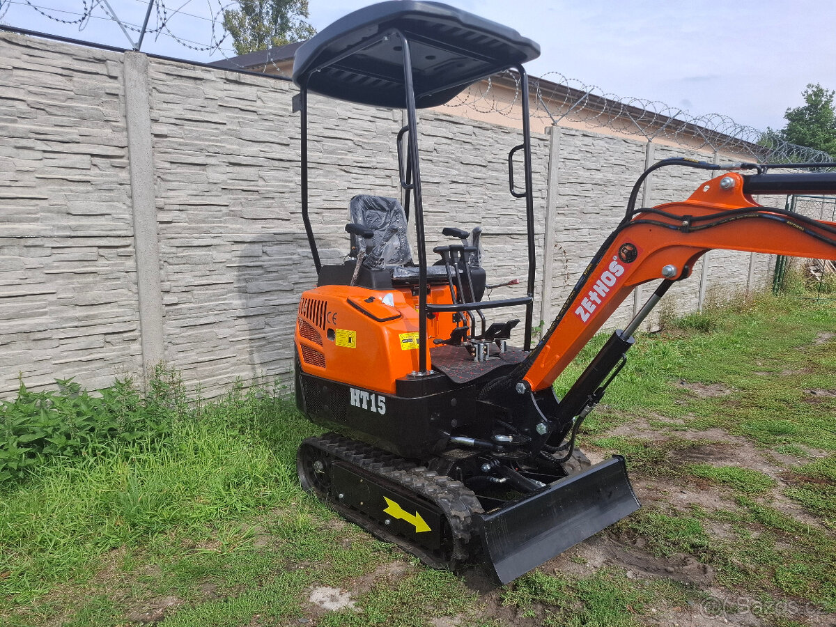 Kubota Japan motor bagr HT1500 - 13