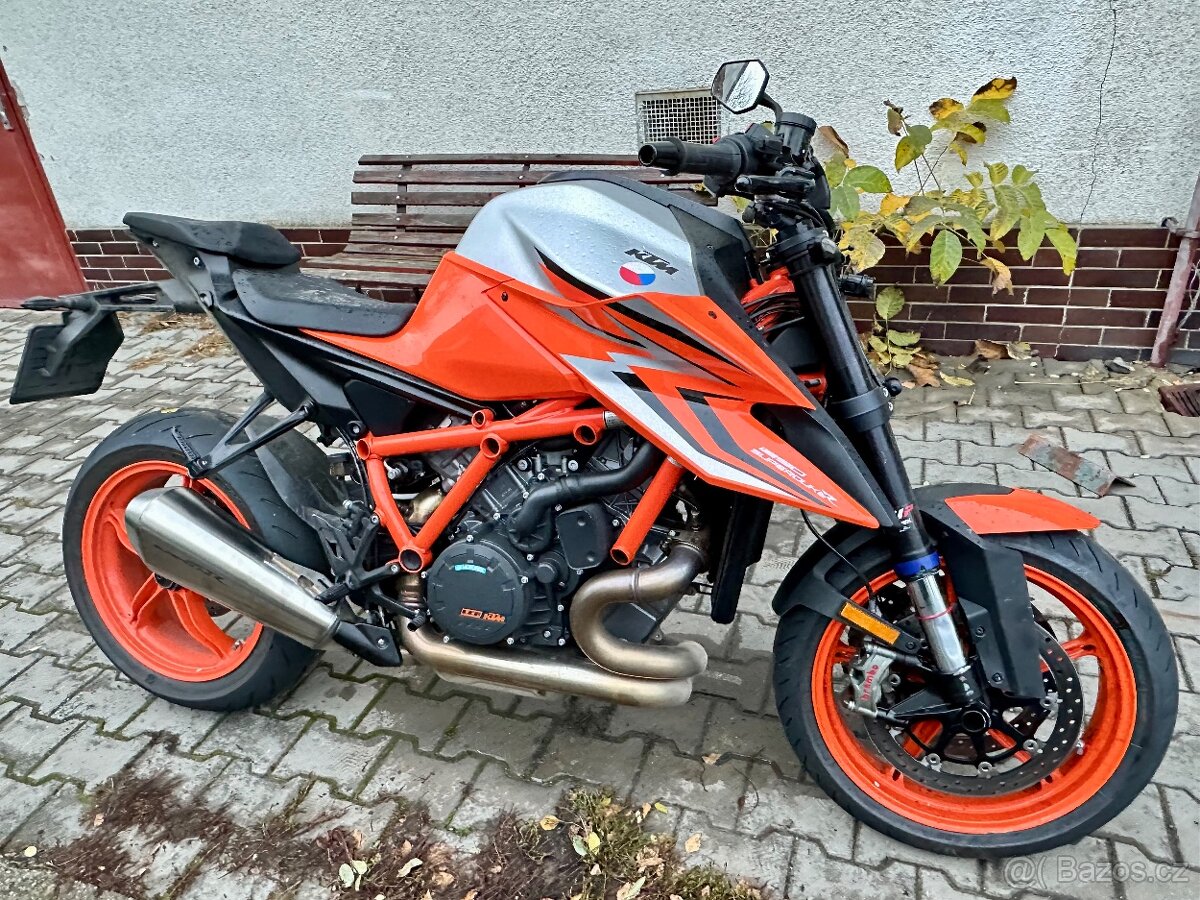 Ktm 1290 super duke R EVO - 13
