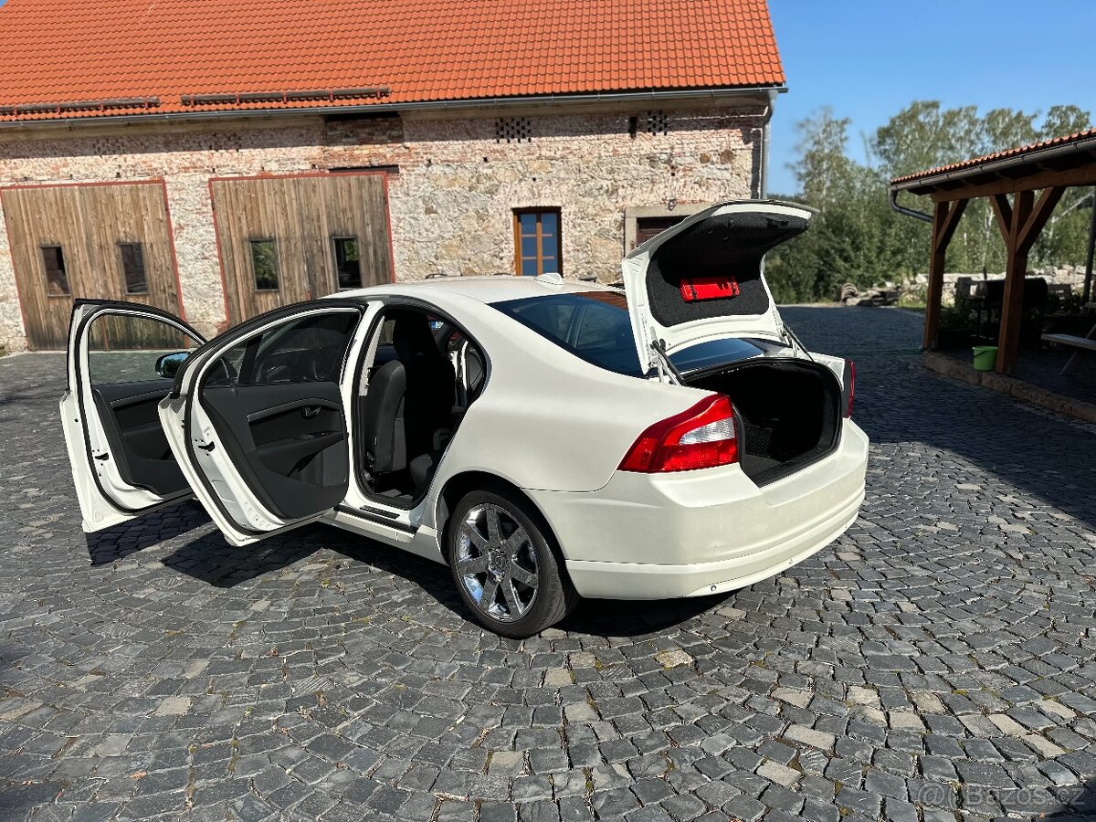 VOLVO S80 - po 1. majiteli - 13