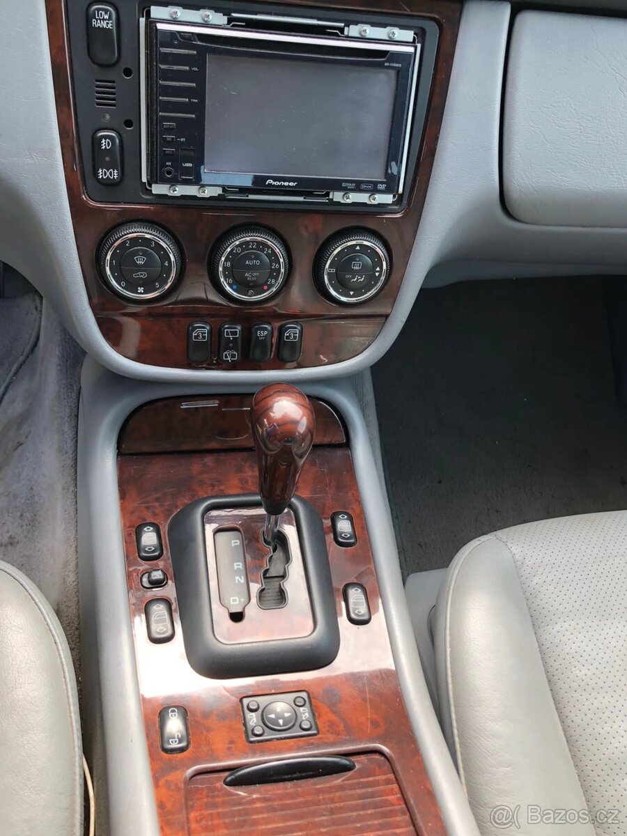 Mercedes Benz ML 400 cdi,r.v.03, 7 mist - 13