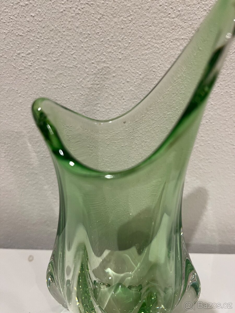 Hutní sklo - zelená váza, popelník a košíček - 13