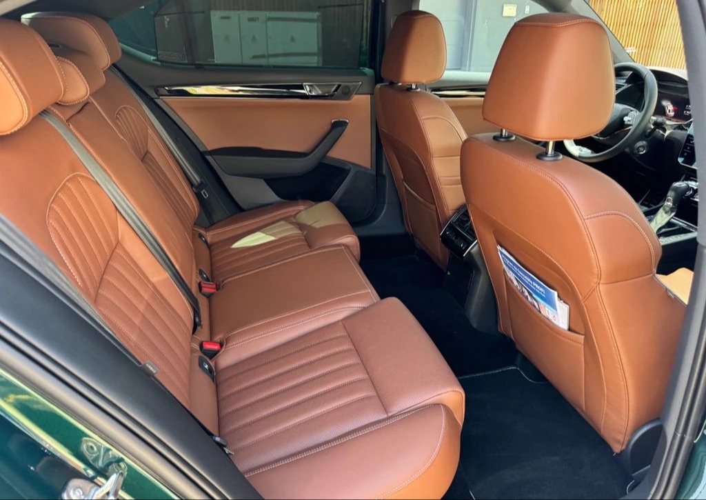 Škoda Superb, 206kW,L&K,DSG,4x4,nez.top. - 13