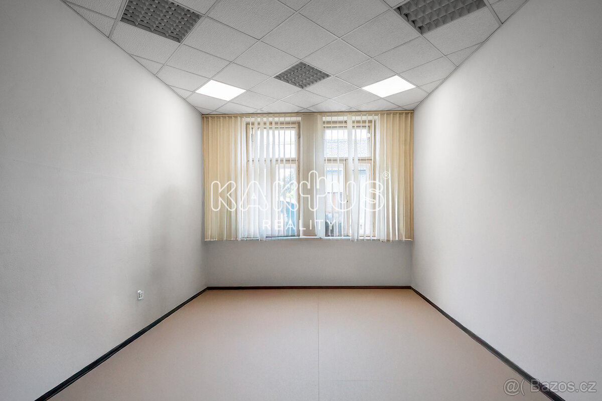 Pronájem kanceláří (173m2), na ulici Škrobálkova, Ostrava-Ku - 13