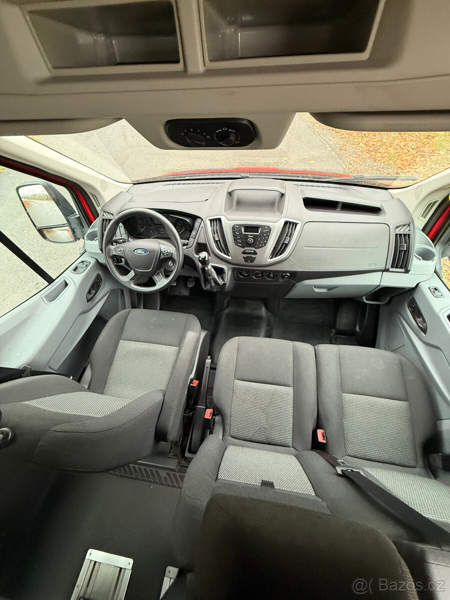 Ford Transit 2.2 TDCI rok 2015 9 Míst 68.247 km STK:10/27 - 13