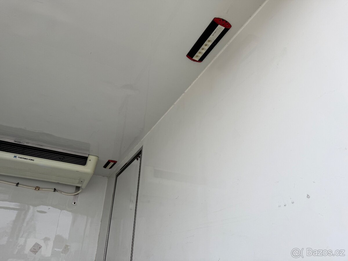 IVECO DAILY 2.3 115 KW SKŘÍN/MRAZÁK ZÁSUVKA NAVIGACE TEMPO - 13